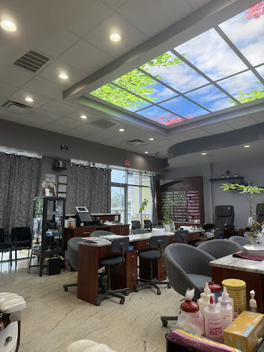Inside United Nails & Spa